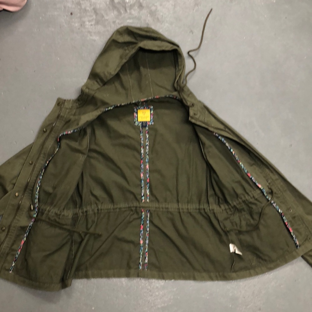 Jacket - Picture 2 of 3